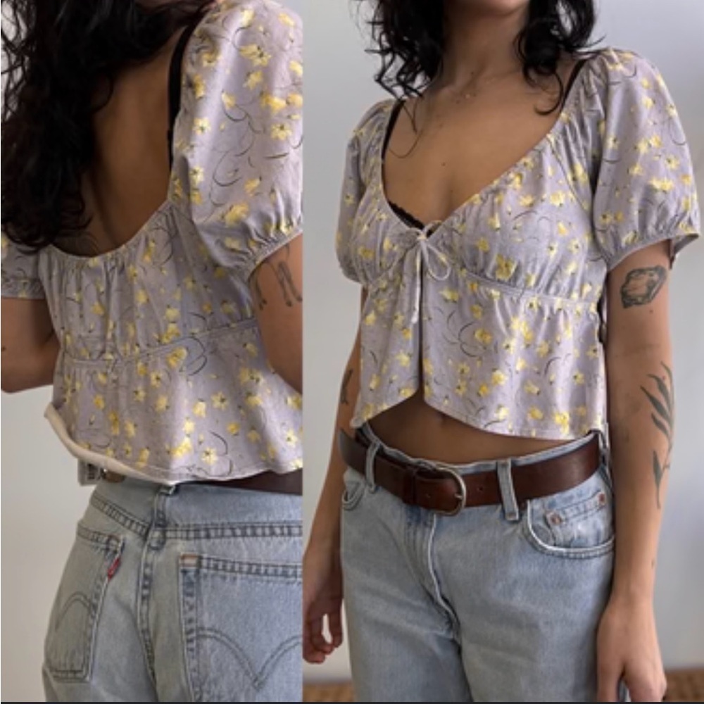 BNWT Aritzia Sunday Kaia Floral Top size L